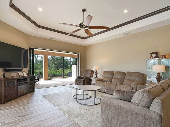 5th image of 6142 Calusa Ridge Trl