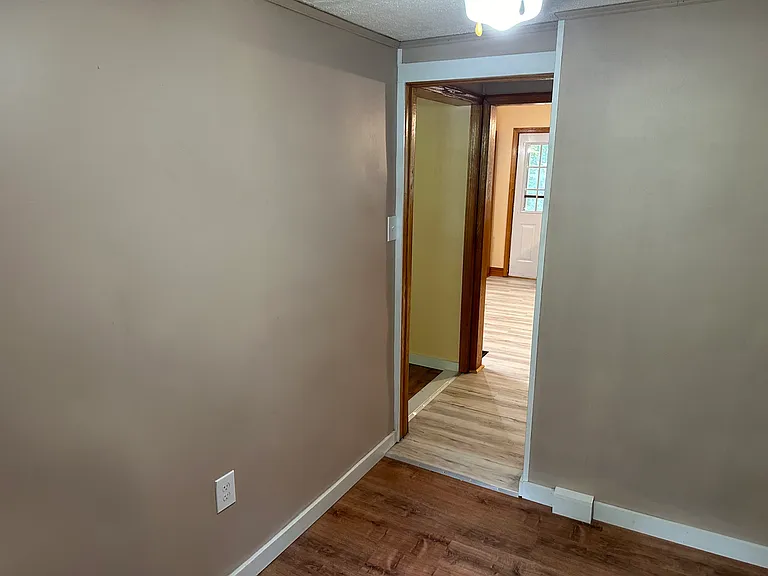 318 E Main St #2 — Photo 14