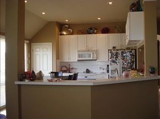 16102 Washington Cir, Omaha, NE 68135