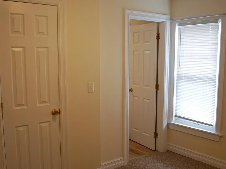 528 Franklin St #B — Photo 7