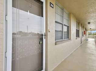 5095 Bay St NE, Saint Petersburg, FL 33703