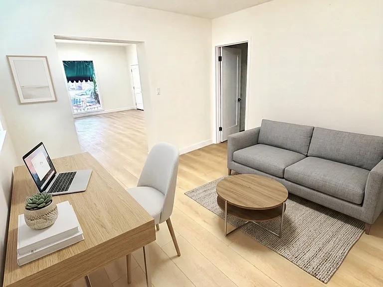 6132 Whitsett Ave — Photo 17