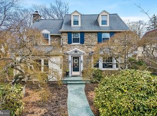 8331 High School Rd, Elkins Park, PA 19027