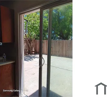 25830 Roosevelt St — Photo 12