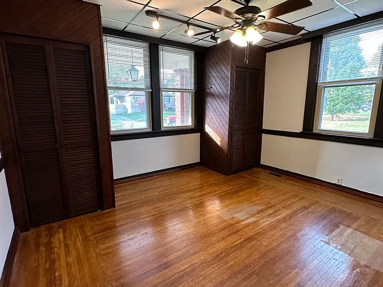 3468 Mayfair Ave — Photo 6
