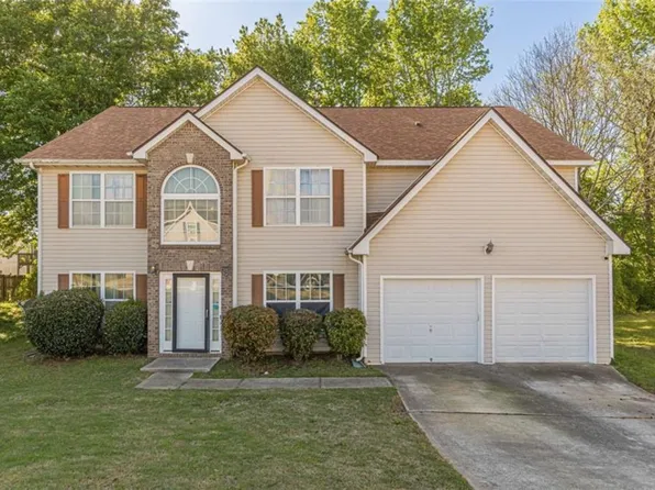 11645 Kades Trl, Hampton, GA 30228