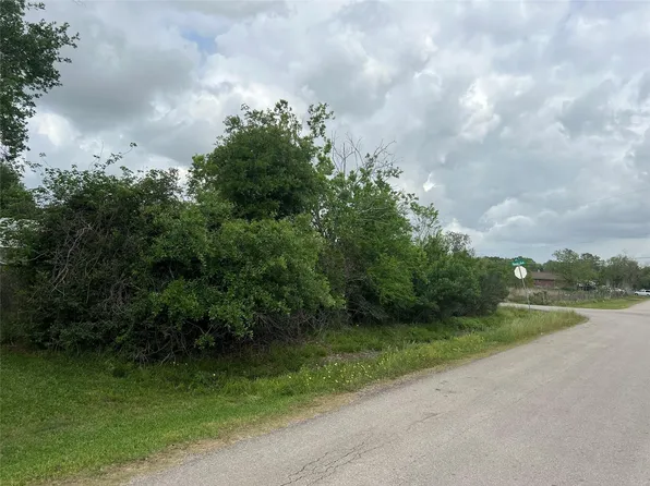 5810 Judy St, Rosharon, TX 77583