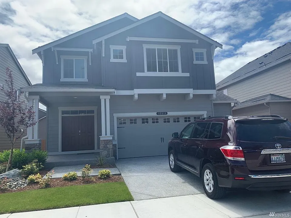 12614 37th Pl NE