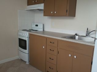 1101 J St APT 08, Springfield, OR 97477