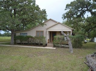 3391 Cattle Guard Rd, Cuero, TX 77954