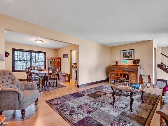 3rd image of 4773 Lindsey Ln