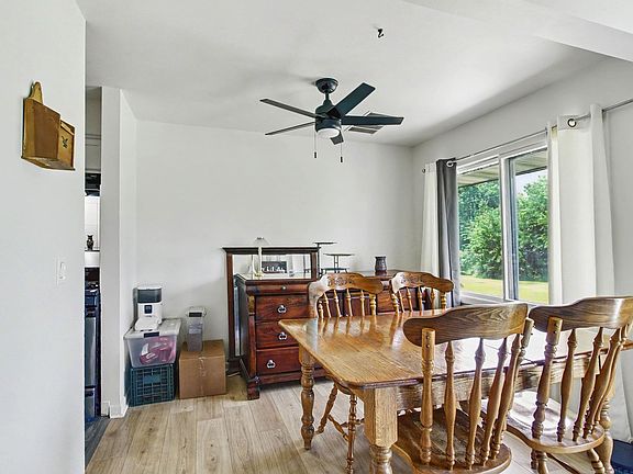 5th image of 2711 Hobson Rd APT 2