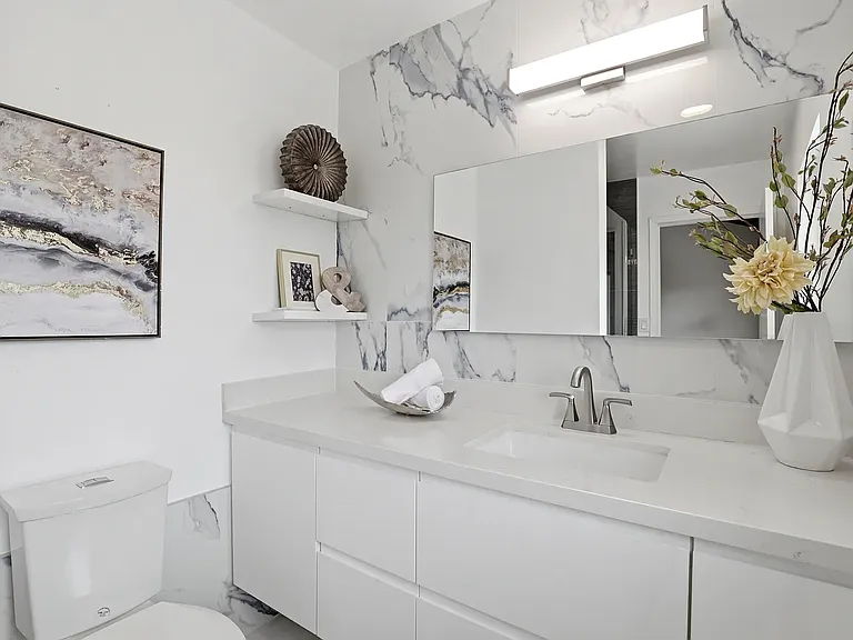 255 S Rengstorff Ave #2 — Photo 7