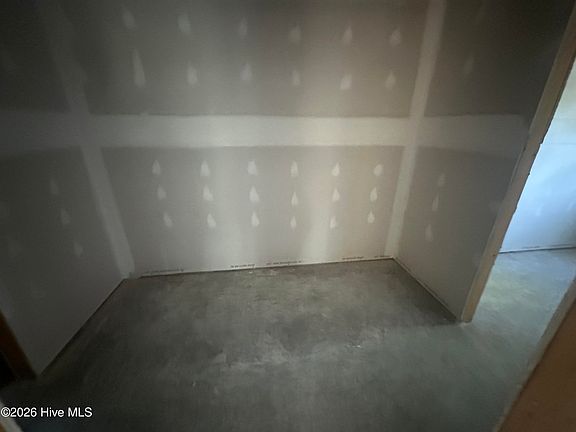 4th image of 116 Norine Drive