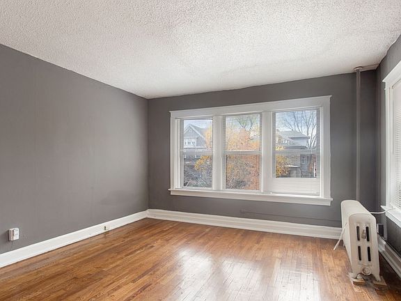 4th image of 3743-3749 Washington St #12