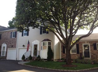179 South Ave APT 11, New Canaan, CT 06840