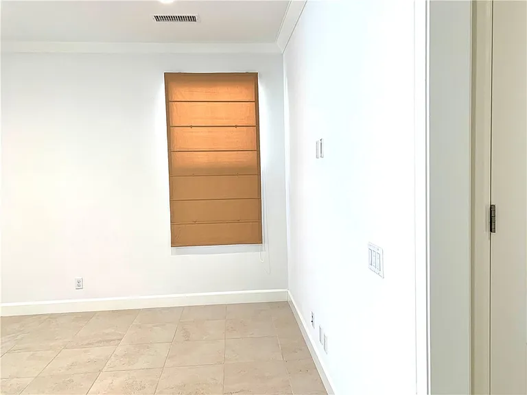 107 Yuba — Photo 44