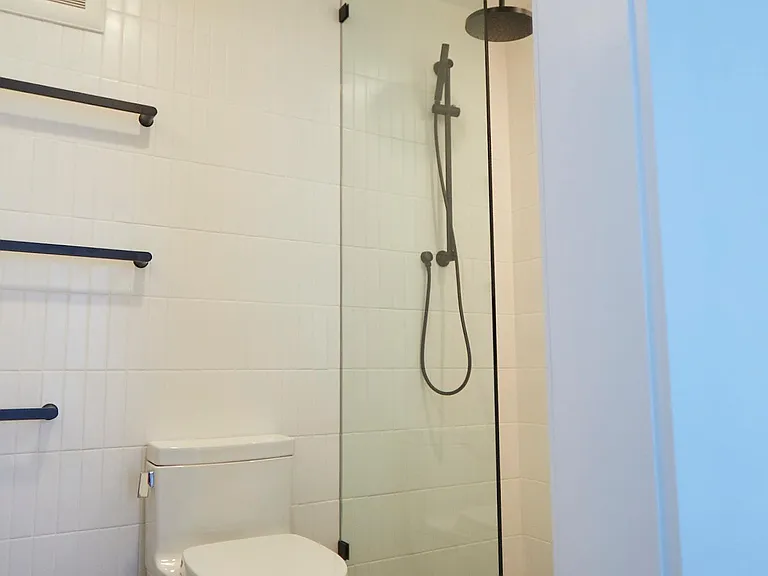 2204 Strongs Dr #5 — Photo 5