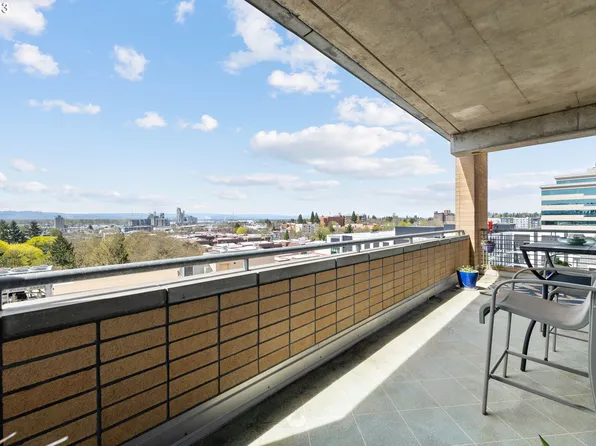 700 Washington St APT 821, Vancouver, WA 98660