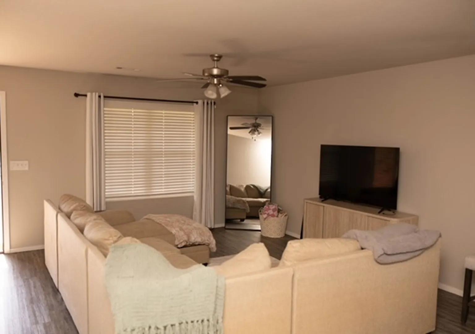3 Bedroom 2 Bath Brick Home Up to $130/month towards Electric — Photo 3