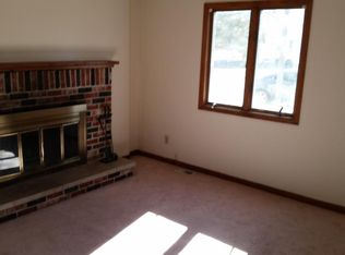 1009 Lori Ln APT D, Springfield, IL 62712