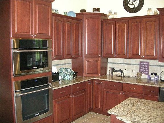 5th image of 354 Dagger Ln