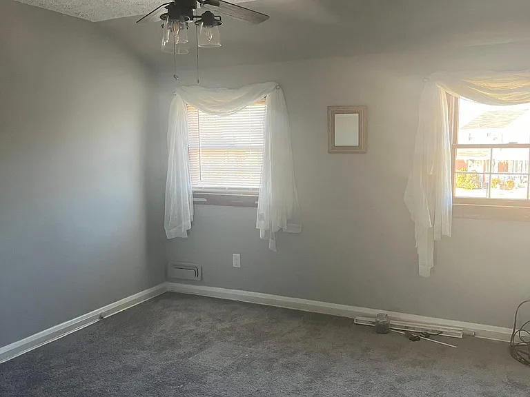 3305 Wallford Dr — Photo 13