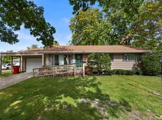 1210 Gertrude Ave, Champaign, IL 61821