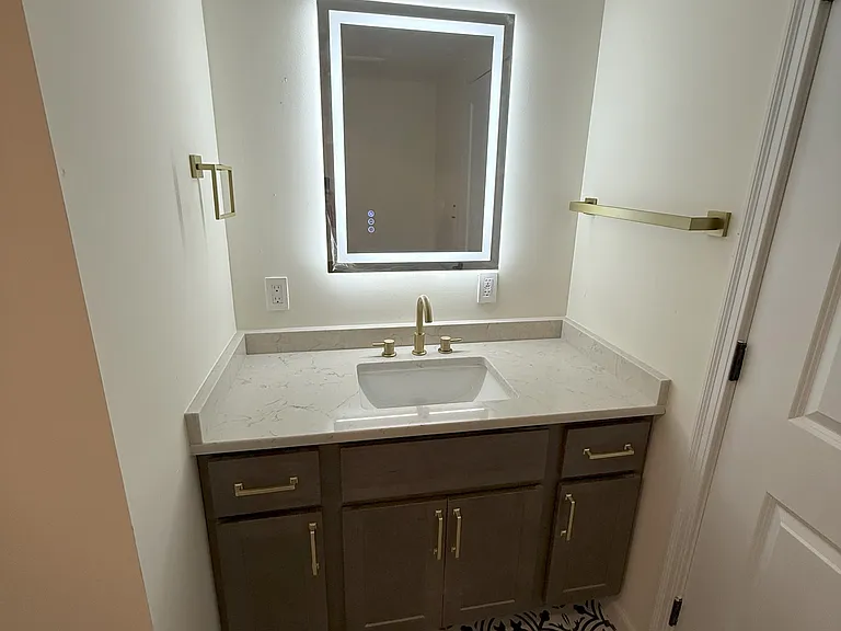 2900 Colerain Ave #6 — Photo 7