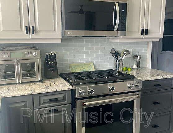 5th image of 2264 SE 10th Ct
