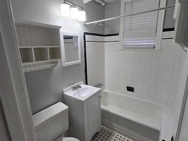 4021 Benton St NW — Photo 8