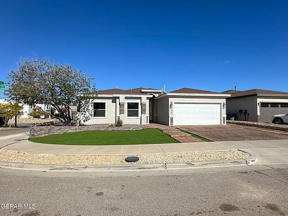2nd image of 12961 Birdsview Cir