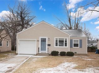 27901 Rexford Rd, Bay Village, OH 44140