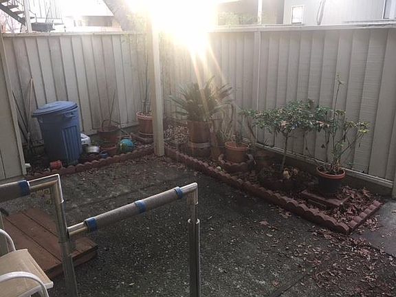 4th image of 418 Crescent Ave APT 3