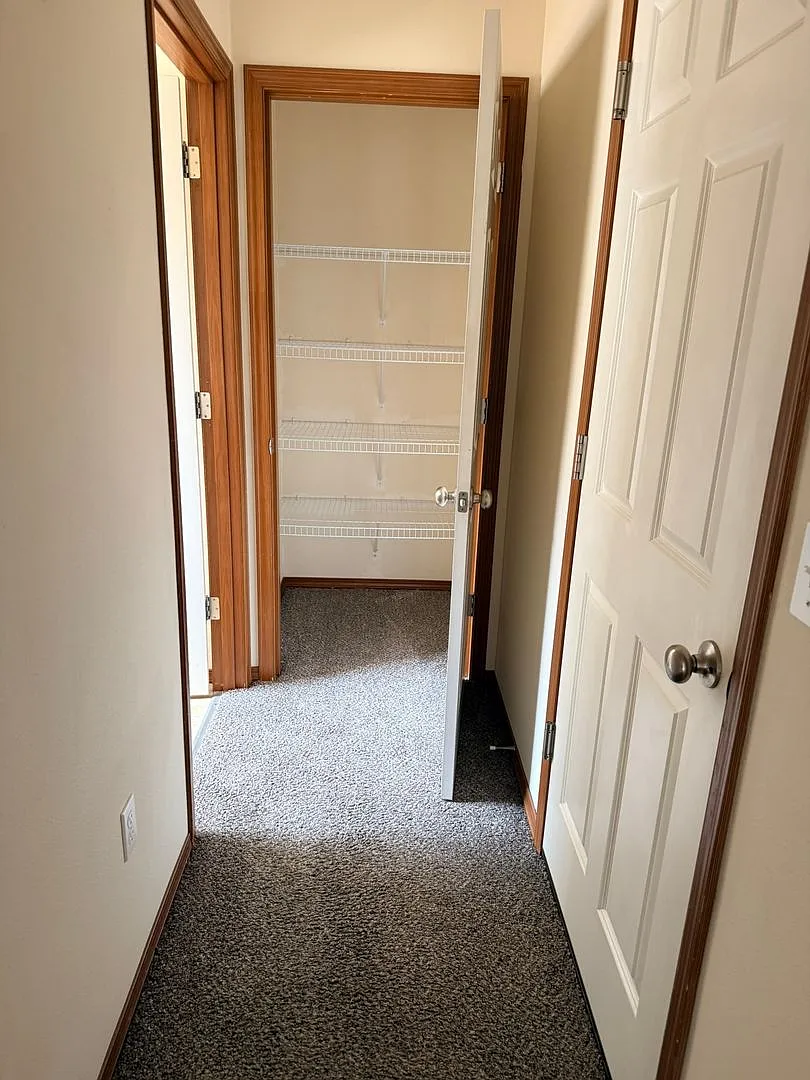 Move In Special - $500 Off Your First Month's Rent — Photo 4