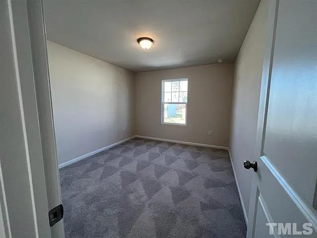 3417 Honey Ivy Ln — Photo 11