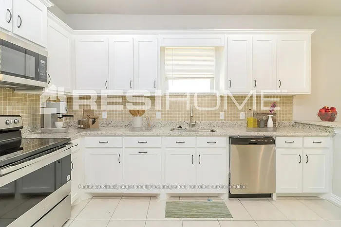 3007 Prairie Ave — Photo 4