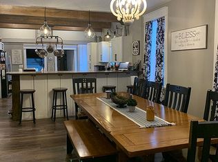 555 Old Trail Rd, Fonda, NY 12068