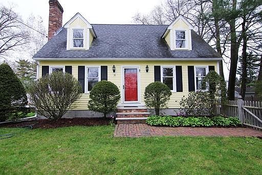 1st image of 19 Byrne Ave