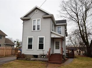 1517 W Bent Ave, Oshkosh, WI 54901