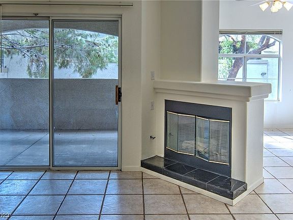 3rd image of 6480 Annie Oakley Dr Unit 823