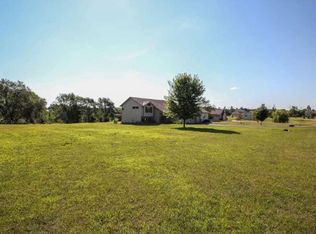 26081 102nd St NW, Zimmerman, MN 55398