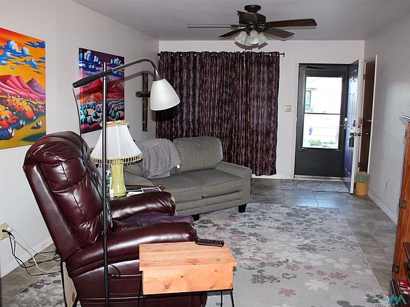 2nd image of 1321 W Dogwood Ave