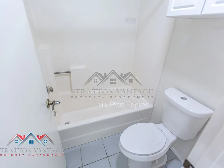 2035 S Elm St #110 — Photo 20