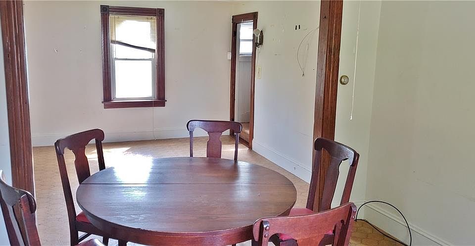 2nd image of 165 Cadora Ave