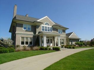 3028 Wynwicke Dr, St Joseph, MI 49085