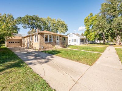 717 Park St, Green Bay, WI, 54303