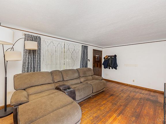 4th image of 9262 Montoro Dr