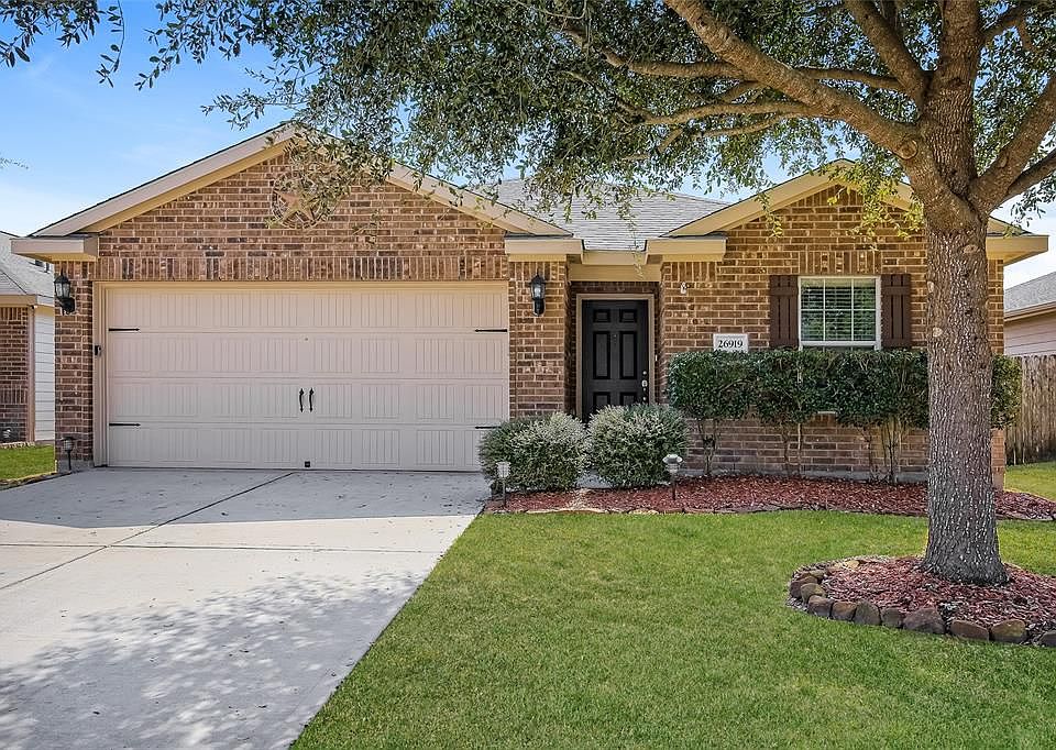 1st image of 26919 Graybill Ct