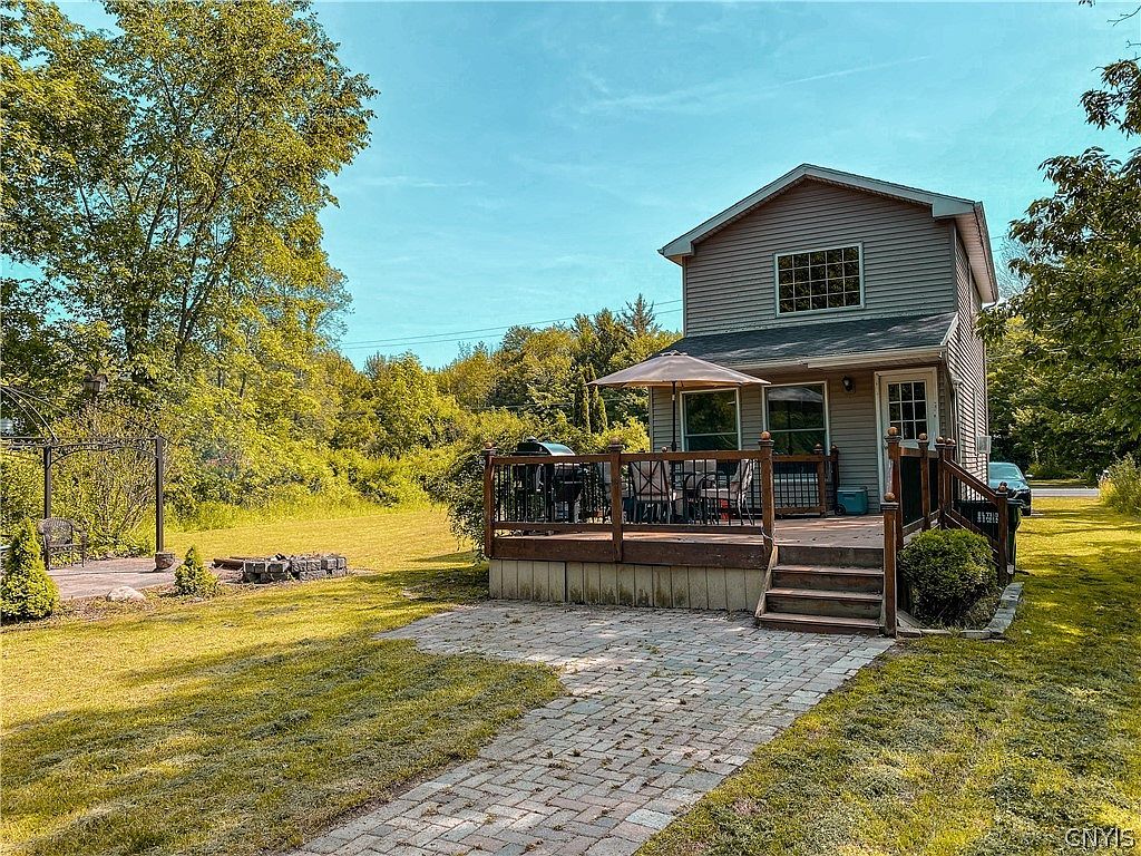 426 Rowlee Rd, Fulton, NY 13069 | Zillow